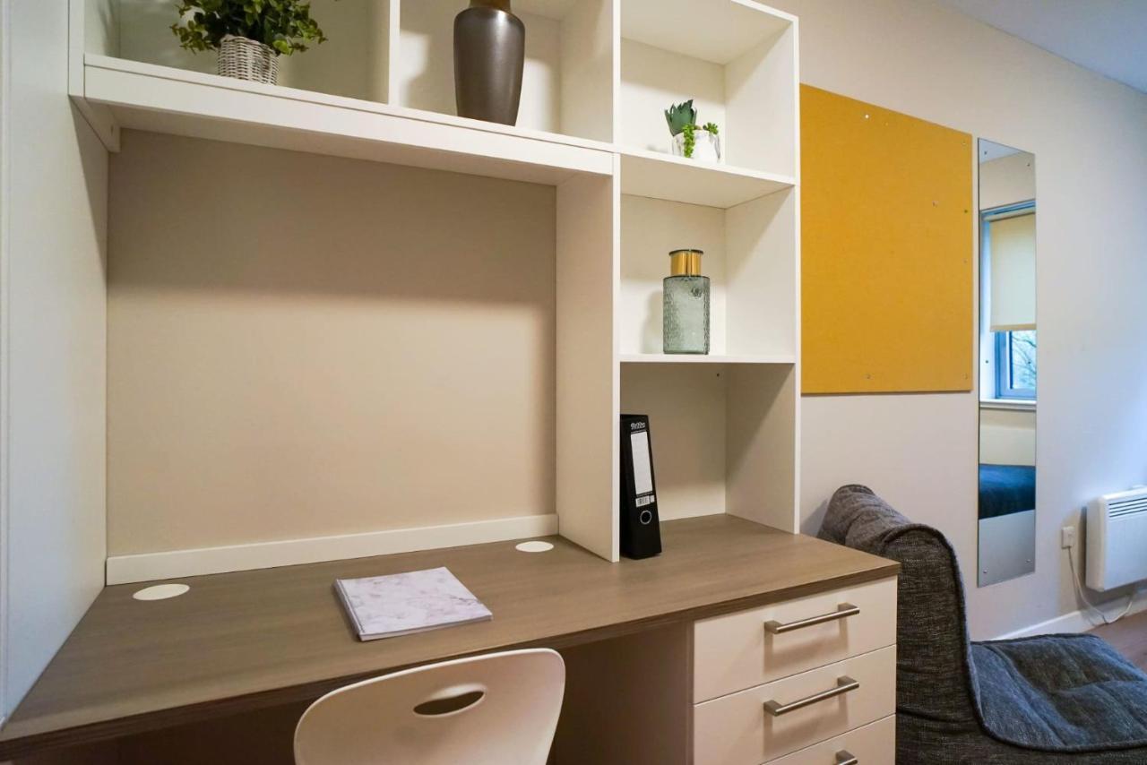 1 Bedroom Apartments, Studios And Ensuite Bedrooms With Shared Kitchen At Centro House In Stirling Zewnętrze zdjęcie