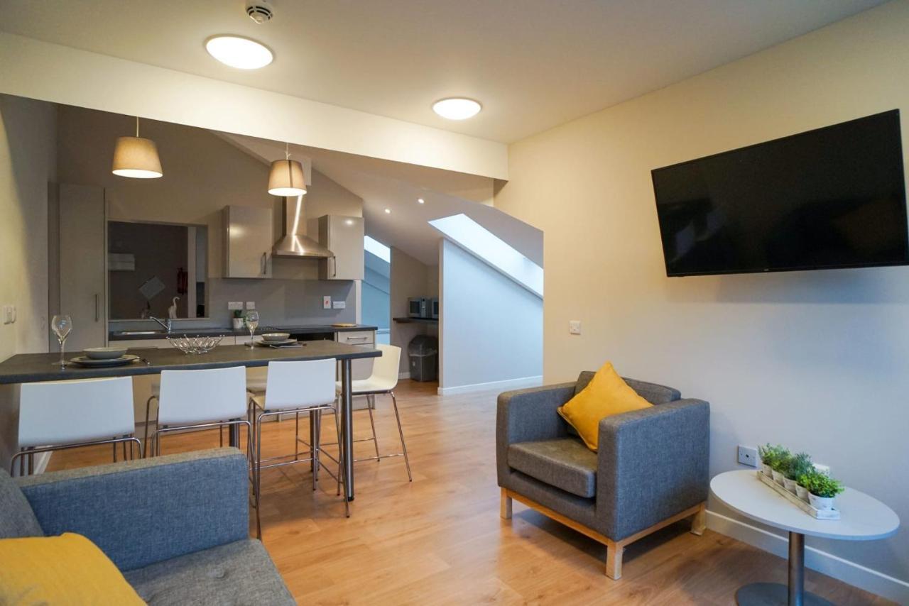 1 Bedroom Apartments, Studios And Ensuite Bedrooms With Shared Kitchen At Centro House In Stirling Zewnętrze zdjęcie