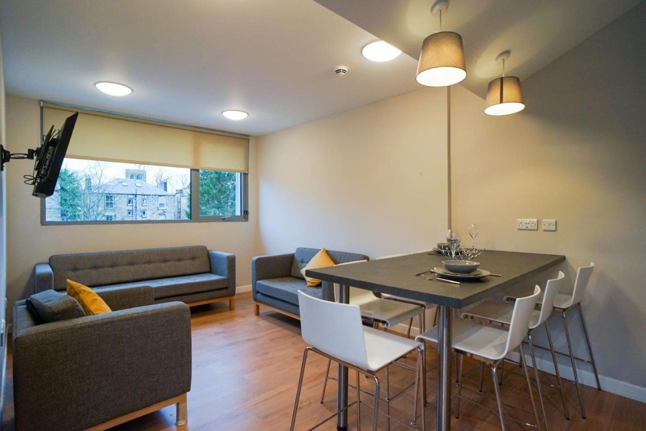 1 Bedroom Apartments, Studios And Ensuite Bedrooms With Shared Kitchen At Centro House In Stirling Zewnętrze zdjęcie
