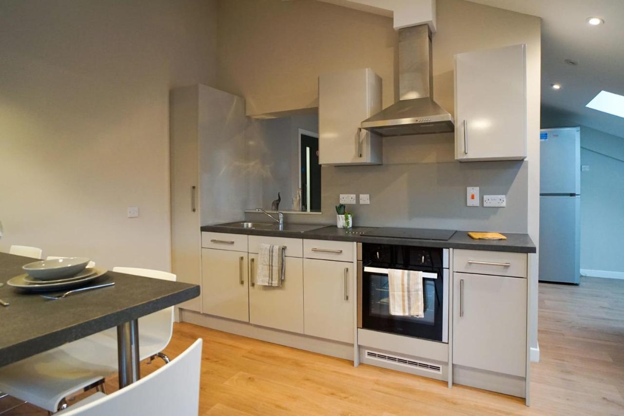 1 Bedroom Apartments, Studios And Ensuite Bedrooms With Shared Kitchen At Centro House In Stirling Zewnętrze zdjęcie